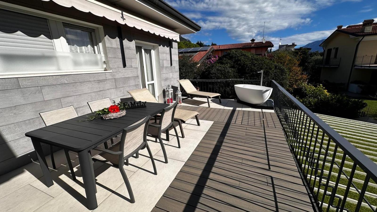Villa Giulia Rooms & Bike Toscolano Maderno Eksteriør billede